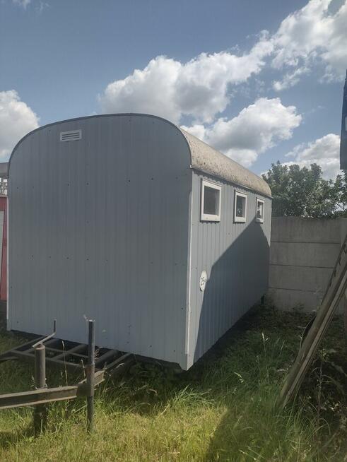 Barakowóz sanitarny