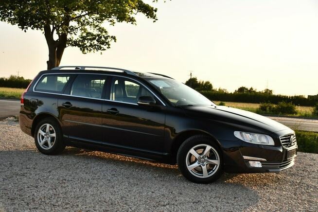 Volvo V70 2.0D4#181PS#SUMMUM#LIFT#Aut#Navi#El.klapa#Skóry#Climatr#ASO#Gwarancja!