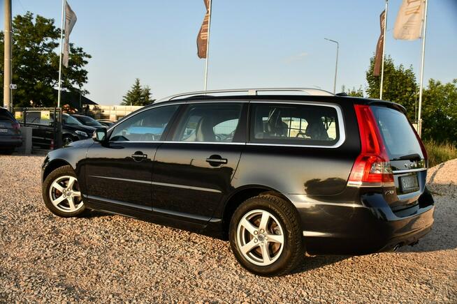 Volvo V70 2.0D4#181PS#SUMMUM#LIFT#Aut#Navi#El.klapa#Skóry#Climatr#ASO#Gwarancja!