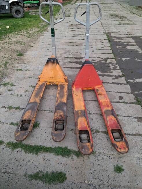 Wózek paletowy. Paleciak