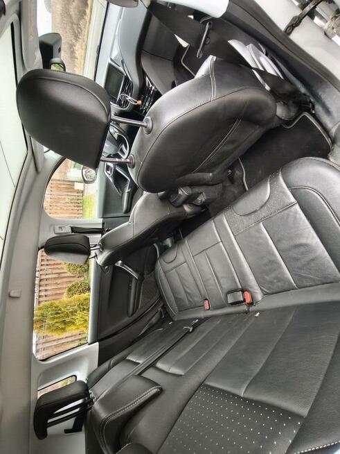 Peugeot 2008, 2017r 1.2 benzyna