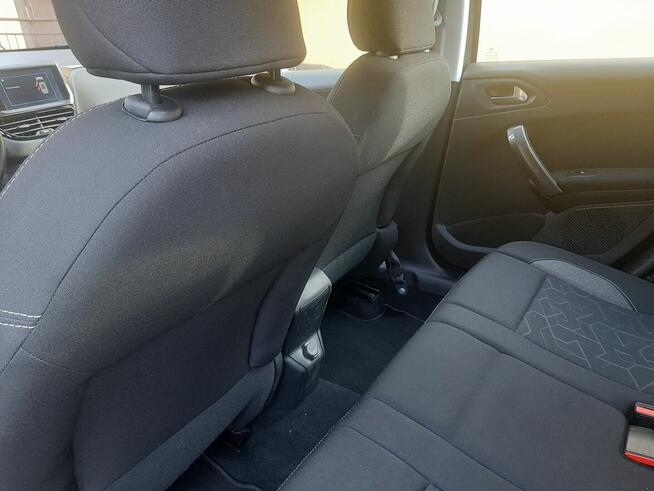 Sprzedam auto Peheot 2008