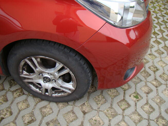 TOYOTA YARIS 1,4 BENZYNA CZUJNIKI PRZÓD+TYŁ