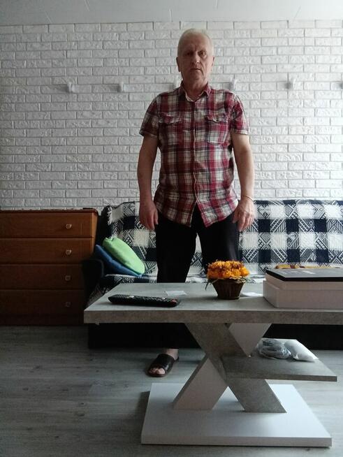 Miła zdecydowana Pani.