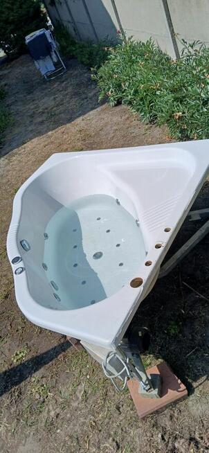 Wanna z hydromasażem