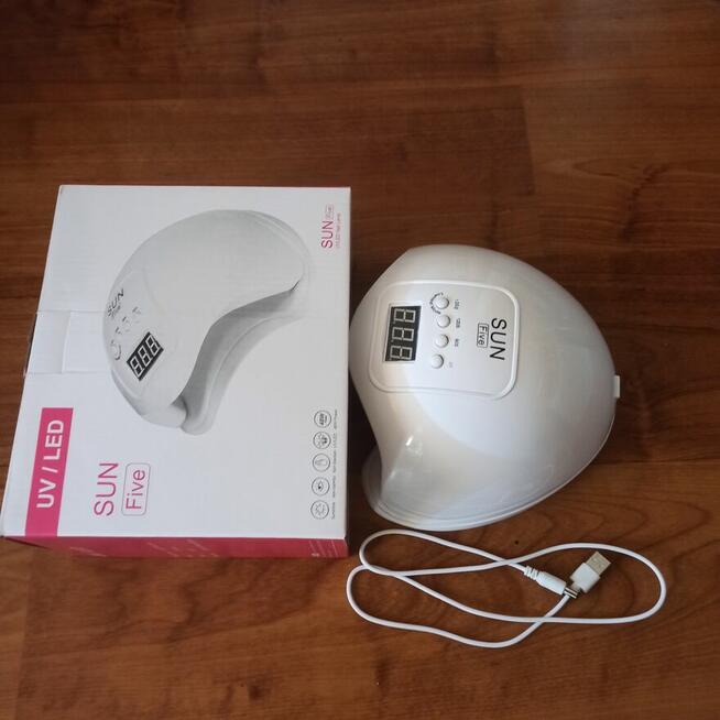 Sprzedam lampe do paznokci