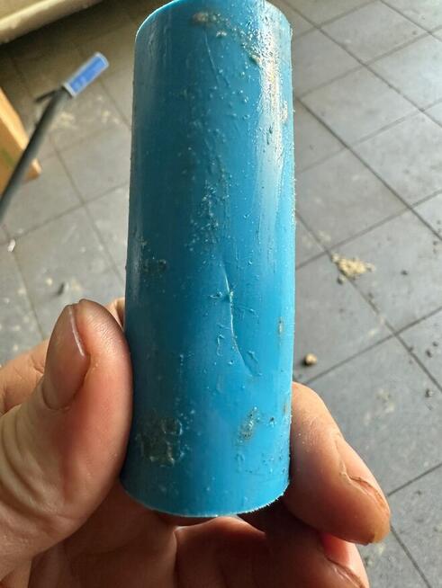 Lokalizacja wycieków wody z rur.Lokalizacja przecieku wody