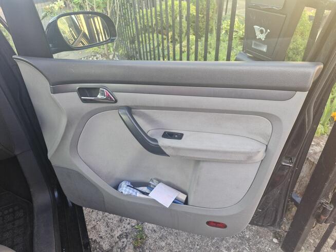 Sprzedam Volkswagen Touran 2006