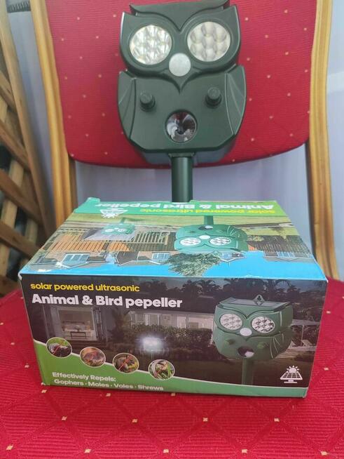 Odstraszacz Solarny ultradźwiękowy zwierząt na ptaki krety