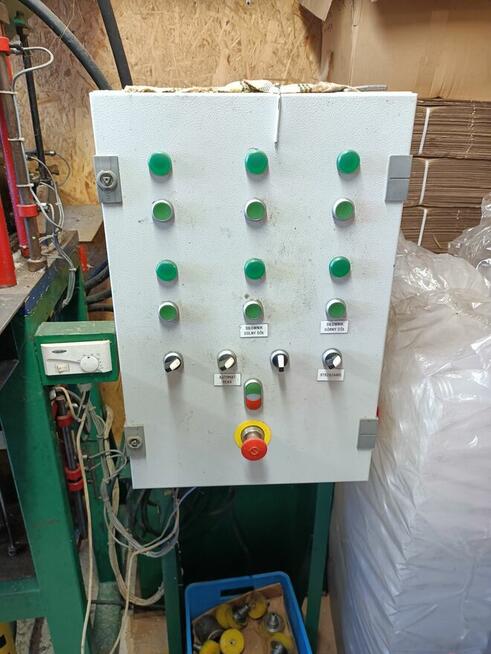 Maszyna do zniczy, prasa hydrauliczna PH- 2/4.