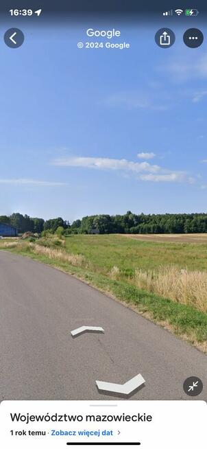 Działka z możliwością budowy.