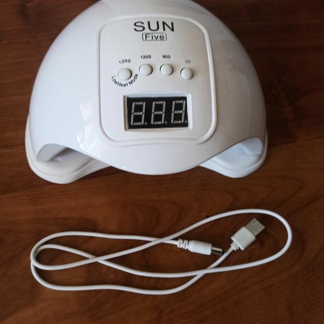 Sprzedam lampe do paznokci