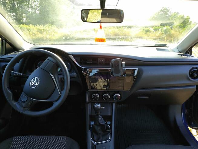 Toyota Corolla Sedan – zadbana, niski przebieg, pierw. właśc