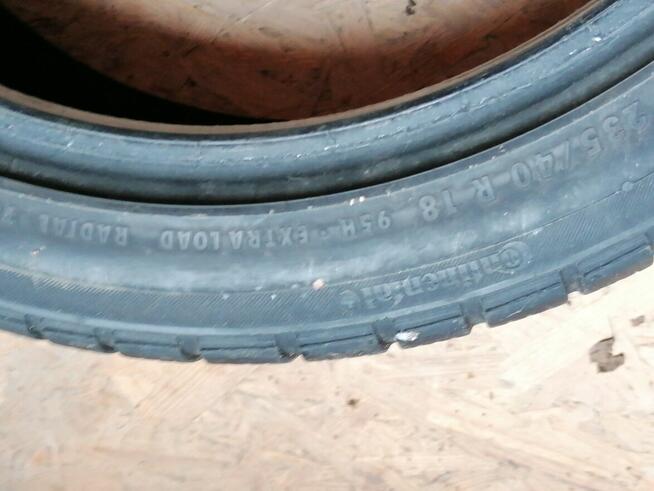 2 conti Zima 235 40 18