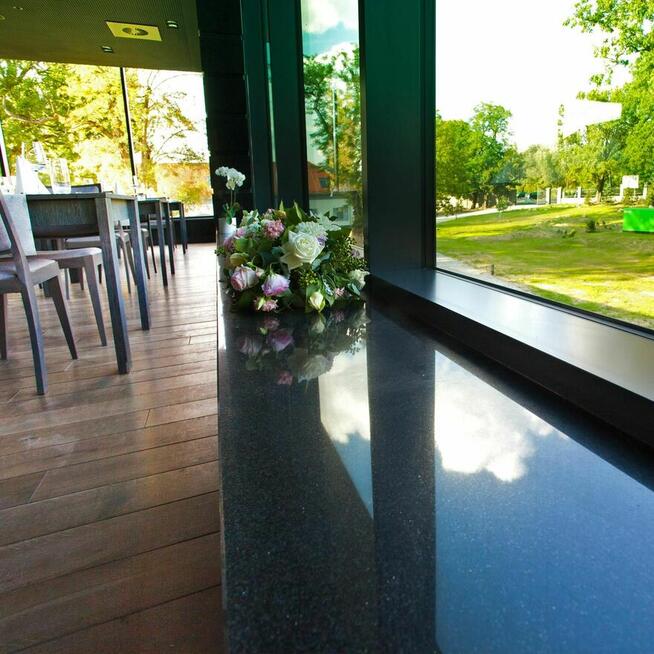 Stopień granitowy/parapet G684 Black Pearl polerowany 150x33