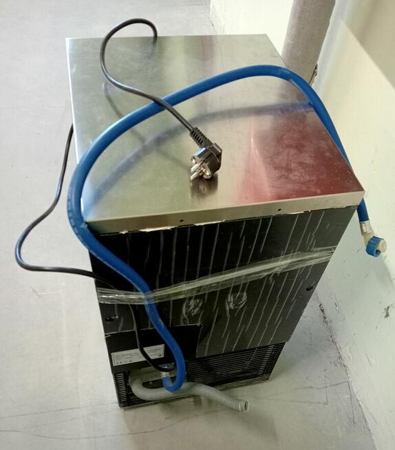 Kostkarka FHC30AHC 29kg/24h AWS Brema Infrico używana