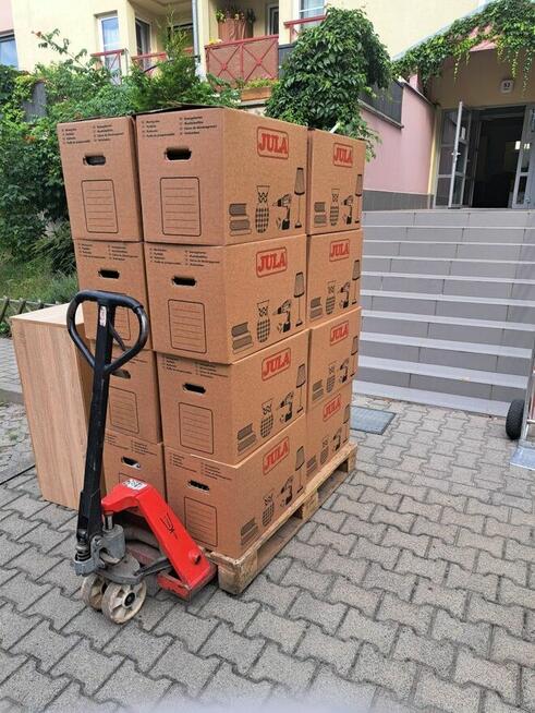 PRZEPROWADZKI transport Bus 20m3 4.2m 8 palet z winda