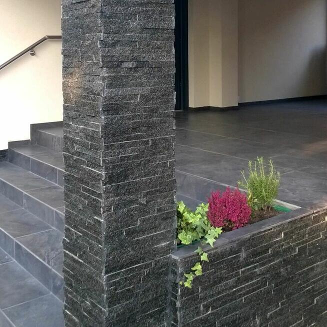 Panel ścienny Kwarcyt Stackstone Black 36x10x0,8-1,3 cm