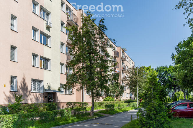 2 pokoje, 8 min do kolejki podmiejskiej