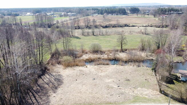 Malownicza działka ze stawem i warunkami zabudowy