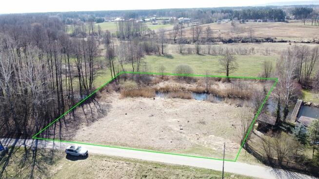 Malownicza działka ze stawem i warunkami zabudowy