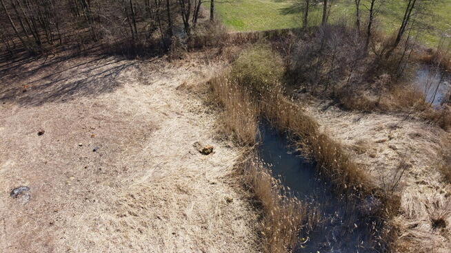 Malownicza działka ze stawem i warunkami zabudowy