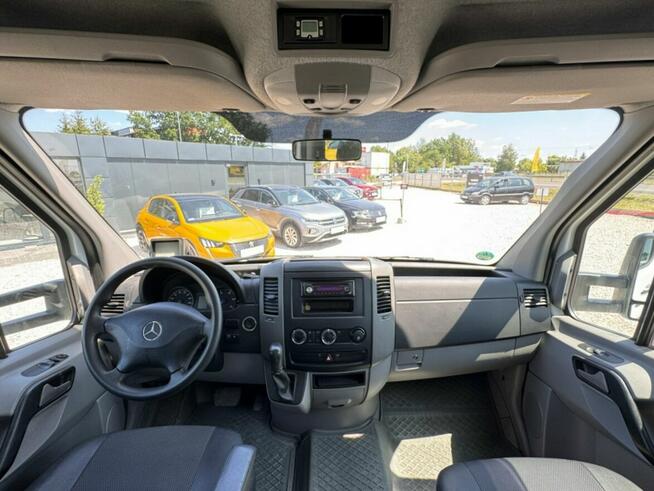 Mercedes Sprinter Crew Cab Bezwypadkowy / Drugi Właściciel / Serwisowany w ASO / FV 23%