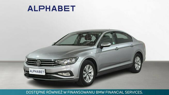 Volkswagen Passat 2.0 TDI EVO 150 KM 6 biegów Essence