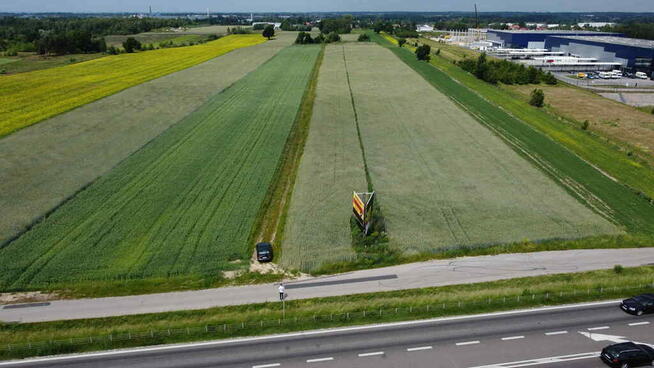 Działka inwestycyjna 2,9 Ha Ujrzanów