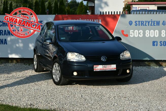 Volkswagen Golf V Tour 1.4MPi 80KM 2007r. climatronic alufelgi czujniki POLECAM