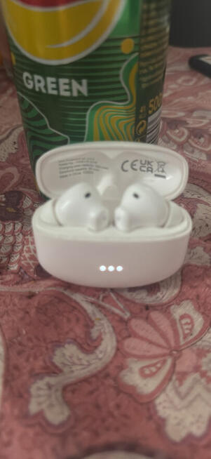 Sprzedam słuchawki iPhone