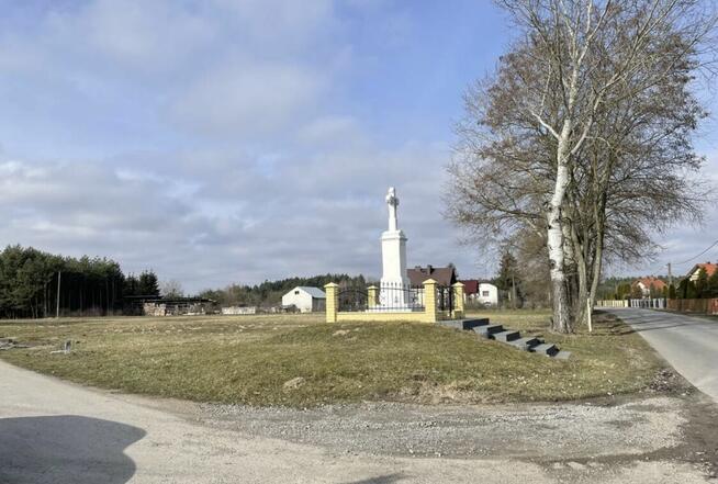 Sprzedam działkę rolno-budowlaną 56 ar