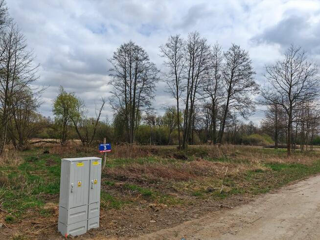 Chwałowice, 0.1ha uzbrojona