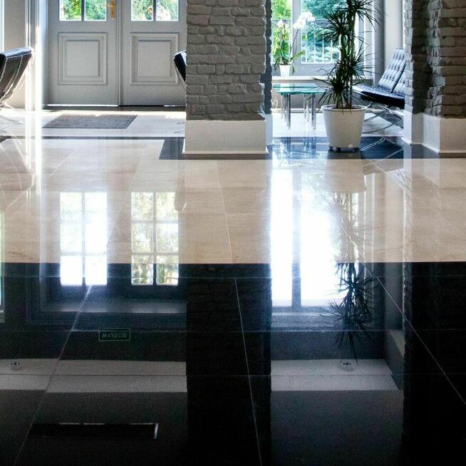 Płytki Granit G684 Black Pearl polerowany 61x30,5x1 cm