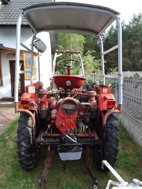 ciągnik, nośnik narzędzi GT124-niemiecki