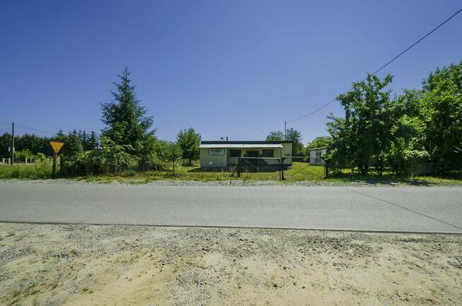 Budynek handlowo-usługowy w centrum Chotyńca