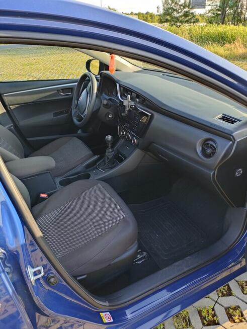 Toyota Corolla Sedan – zadbana, niski przebieg, pierw. właśc