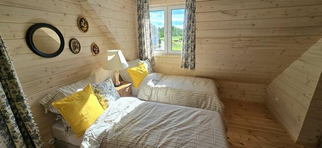 Dom nad jeziorem, urlop, wakacje, Serwy