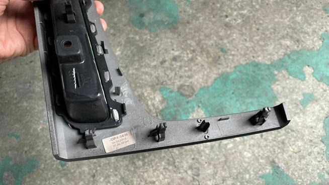 AUDI Q5 SQ5 80A Dekor Ramka drążka zmiany biegów-80B863969