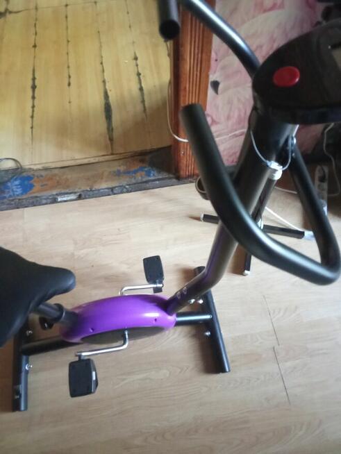 Sprzedam rowerek treningowy