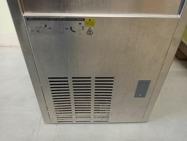 Kostkarka FHC30AHC 29kg/24h AWS Brema Infrico używana