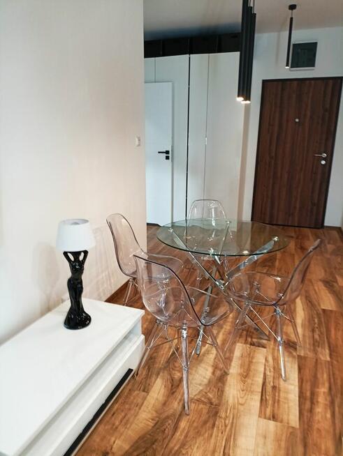 2 POKOJOWE Z GARAŻEM,3 MIN. PIESZO DO STACJI PKP Grodzisk M