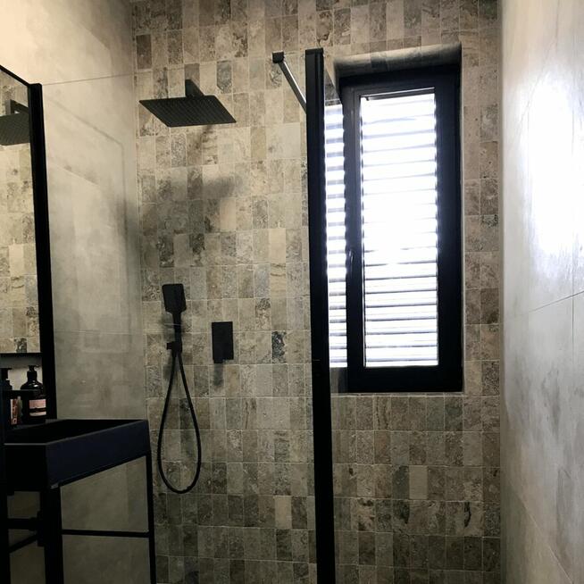 Płytki Trawertyn Silver Ash bębnowany 30,5x10x1 cm