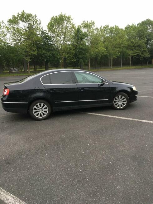 Sprzedam samochód volkswagen passat B6