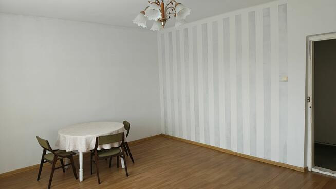 Murowany dom w Żdżarach