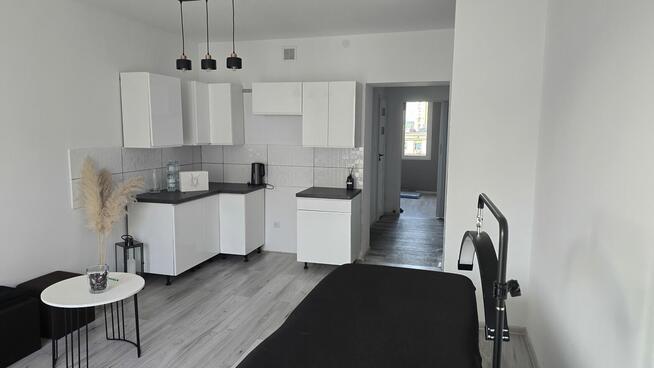 Sprzedam 2 pokojowe mieszkanie w samym centrum Kielc.