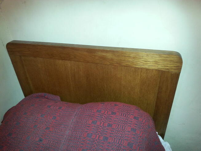 Sprzedam łóżko drewniane, wymiary stelaża ok. 200x90 cm, sta