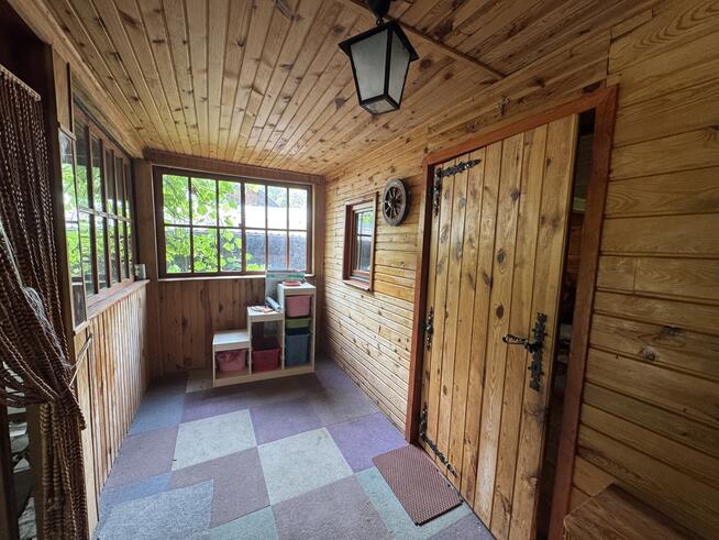 Piękne siedlisko 1645 m2 ze stawem w Błogoszczy