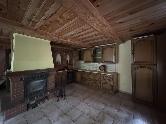 Piękne siedlisko 1645 m2 ze stawem w Błogoszczy