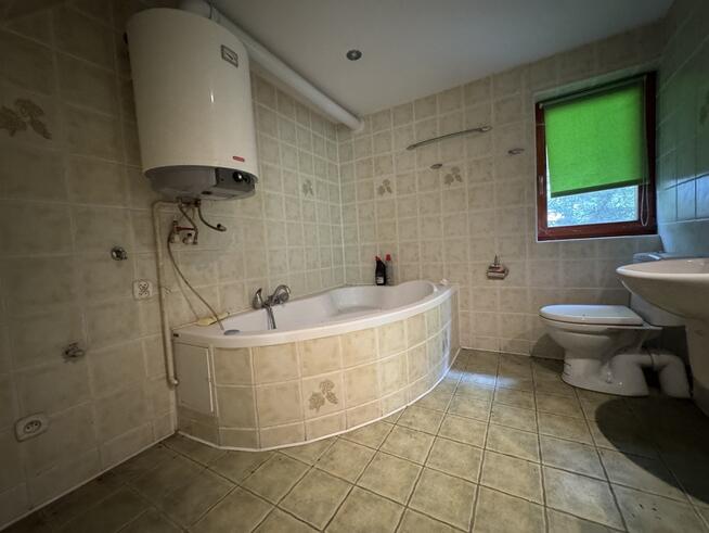 Piękne siedlisko 1645 m2 ze stawem w Błogoszczy